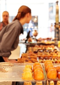 blog pic- cafe pouchkine sales lady